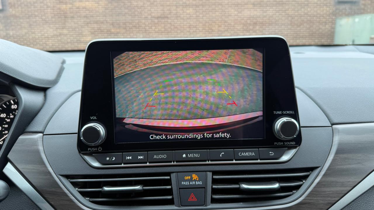 Nissan Altima 2.5 SV 2024