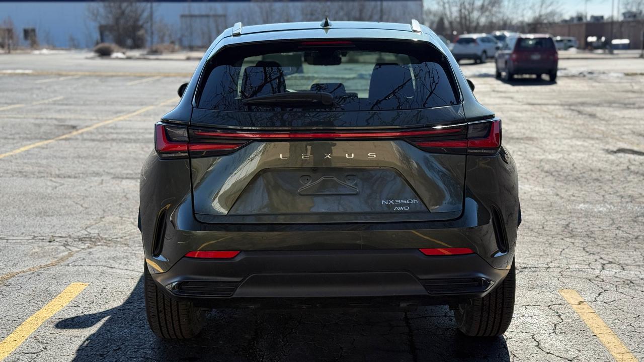 Lexus NX 350h Premium AWD 2025