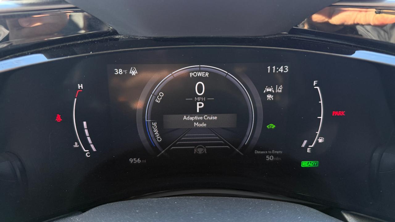 Lexus NX 350h Premium AWD 2025