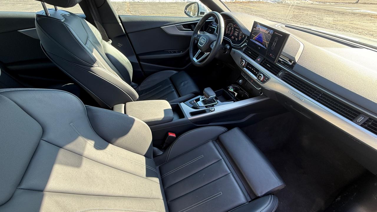 Audi A5 Premium Plus S line 45 TFSII quattro 2025