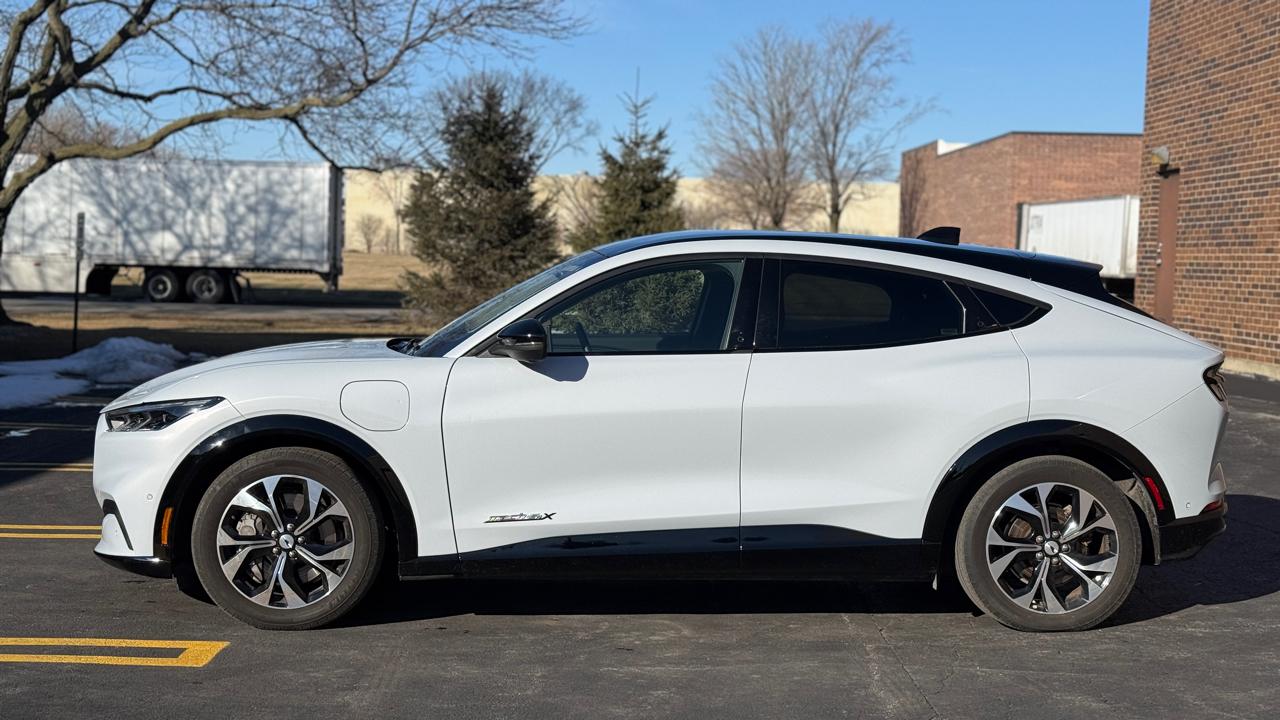 Ford Mustang Mach-E Premium AWD 2023