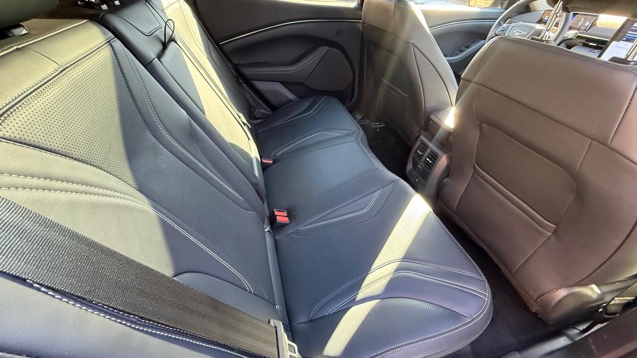 Ford Mustang Mach-E Premium AWD 2023