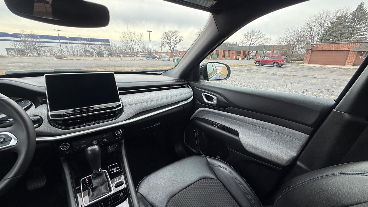 Jeep Compass Latitude 2024