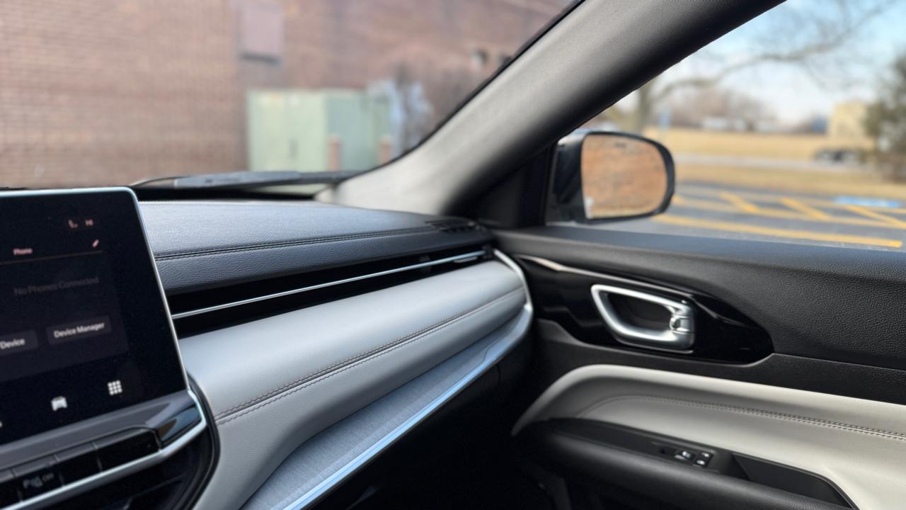 Jeep Compass Limited 2025