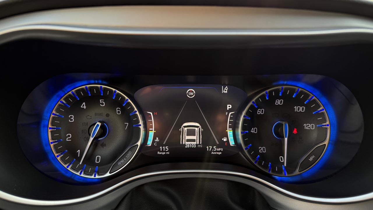 Chrysler Pacifica Limited 2025