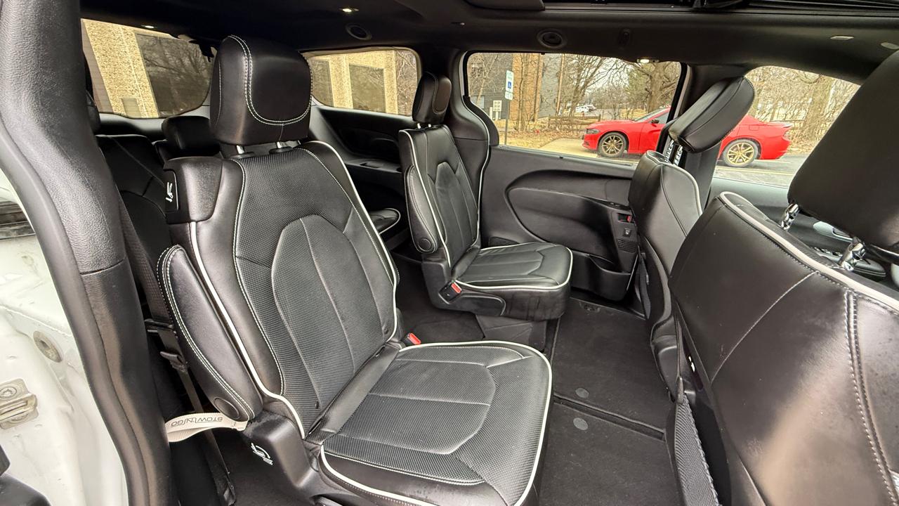 Chrysler Pacifica Limited 2026