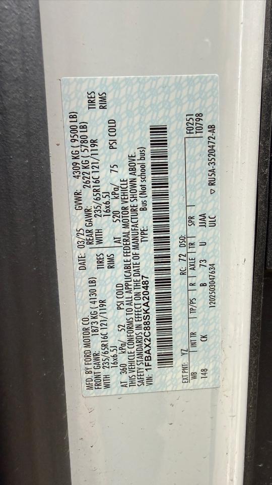 Ford Transit 350 Wagon Low Roof XLT w/Sliding Pass. 148-in. WB 2025