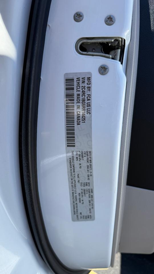 Chrysler Pacifica Touring L 2024