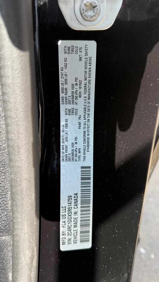 Chrysler Pacifica Limited 2025