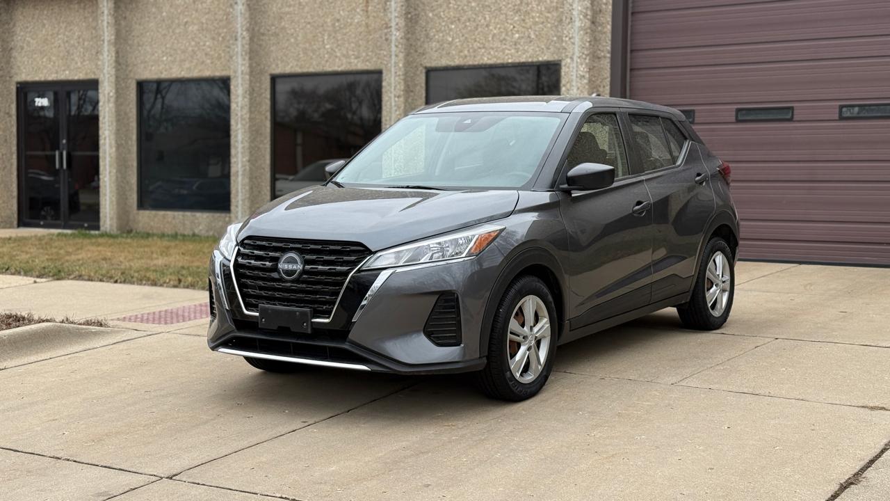 Nissan Kicks S 2023