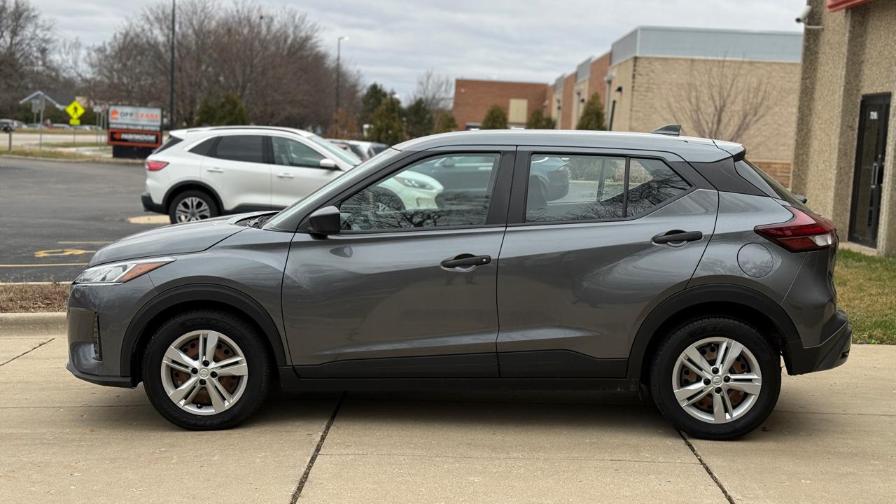 Nissan Kicks S 2023