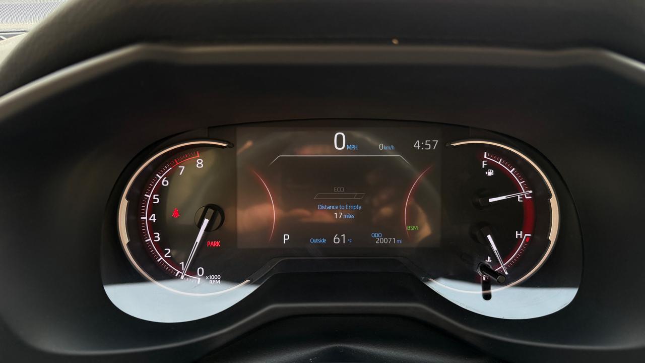 Toyota RAV4 XLE AWD 2025