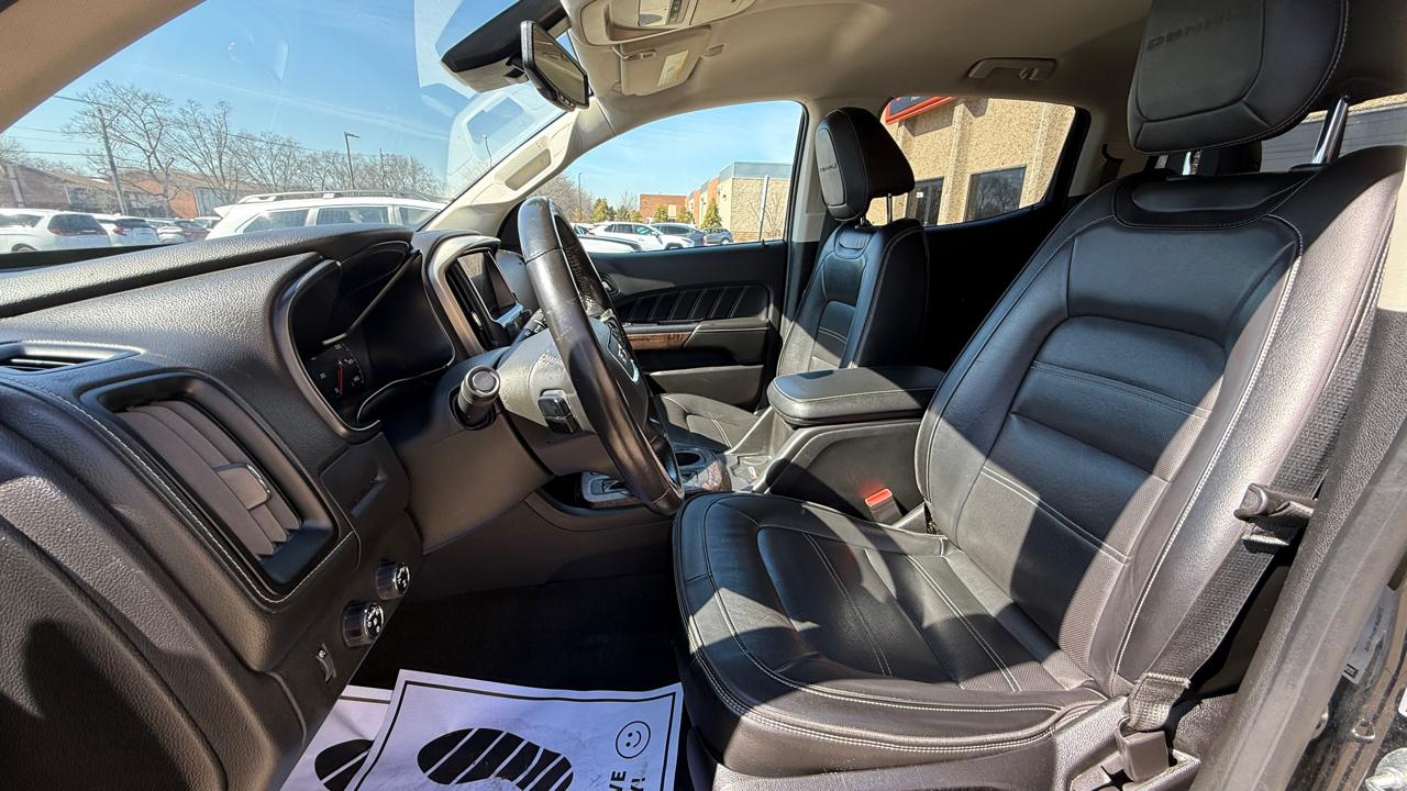 GMC Canyon Denali Crew Cab Long Box 4WD 2021