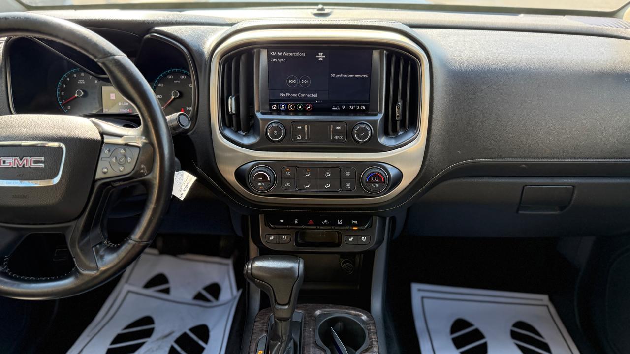 GMC Canyon Denali Crew Cab Long Box 4WD 2021