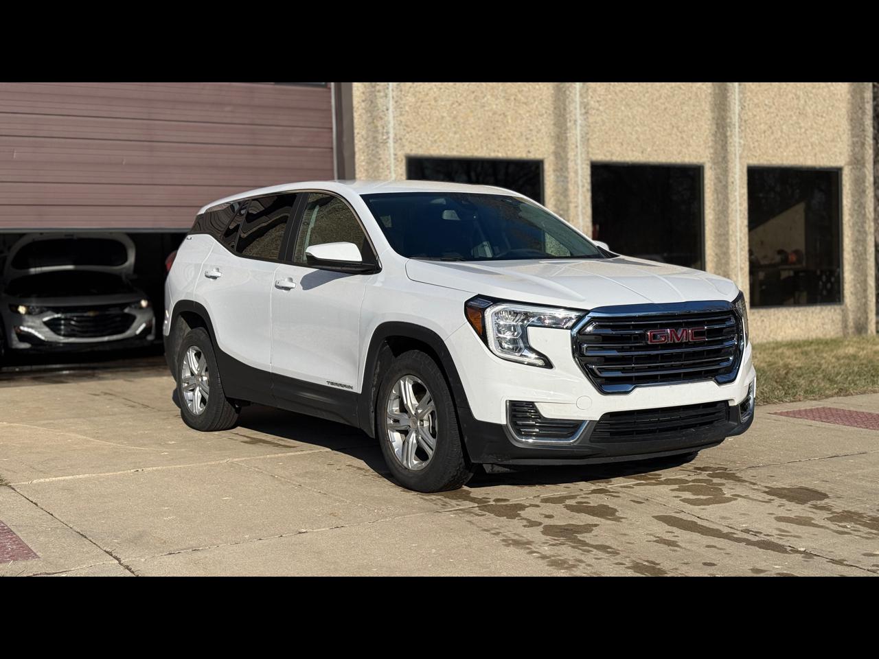 GMC Terrain SLE 2022