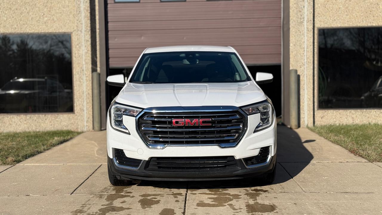 GMC Terrain SLE 2022
