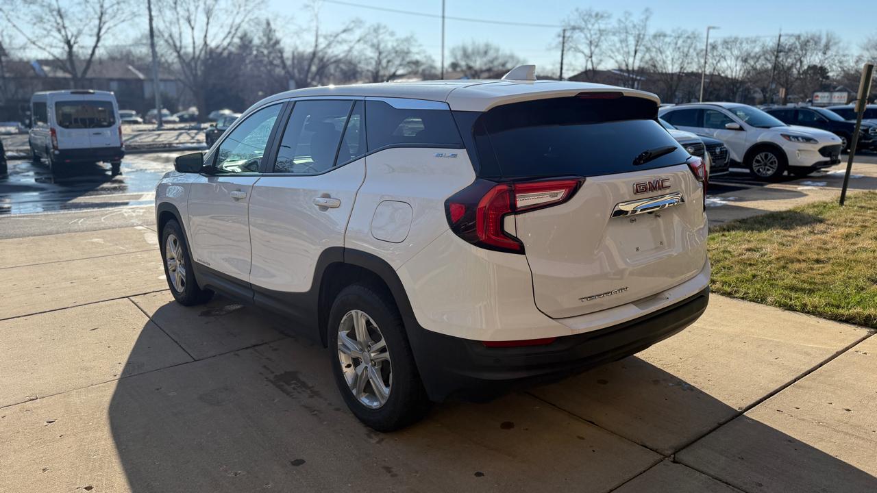GMC Terrain SLE 2022