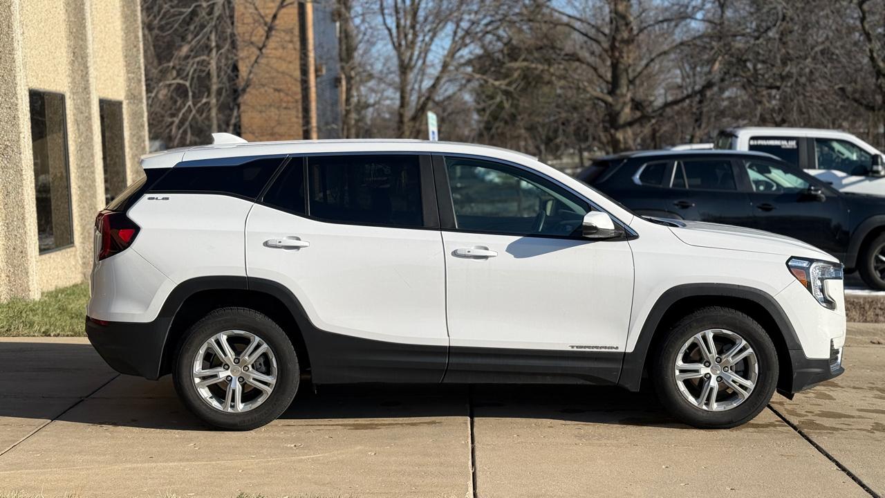 GMC Terrain SLE 2022