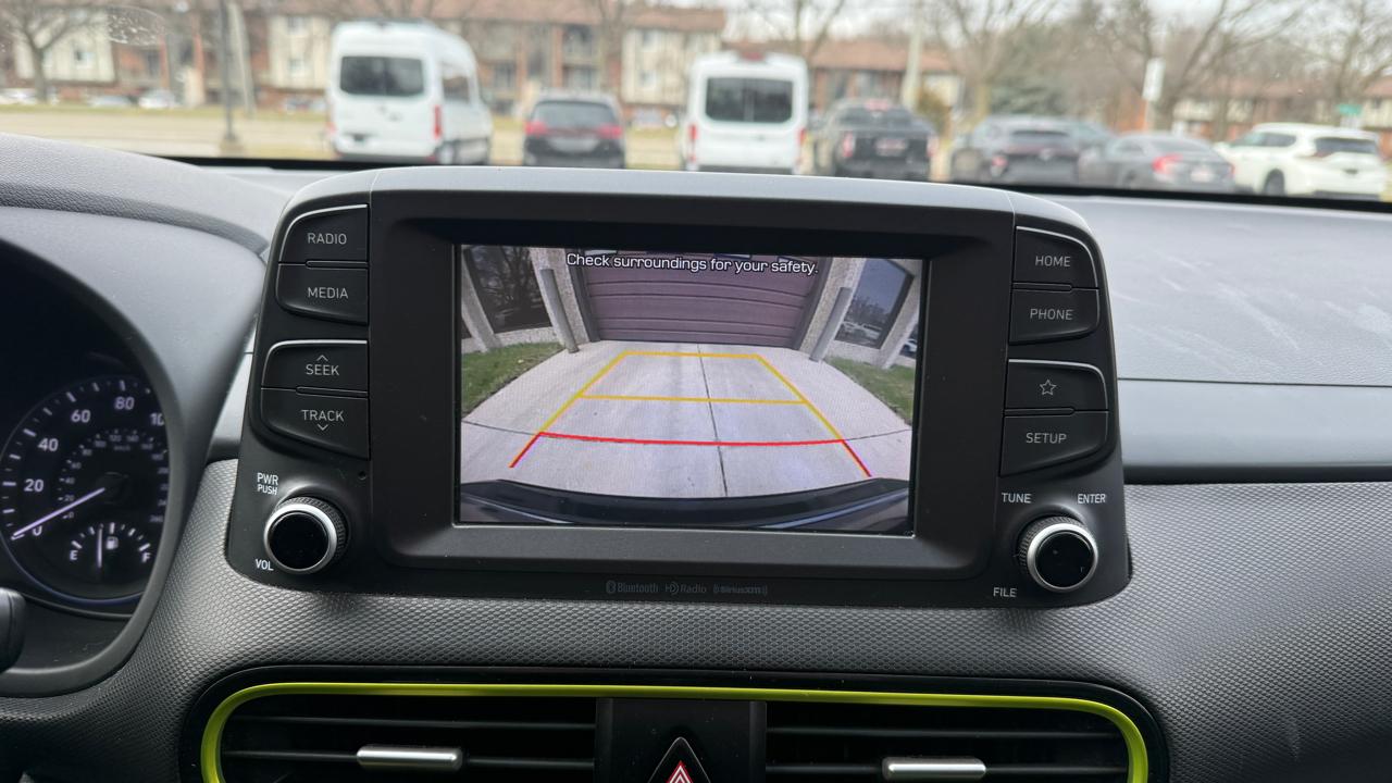 Hyundai Kona Limited w/Lime Accent AWD 2018