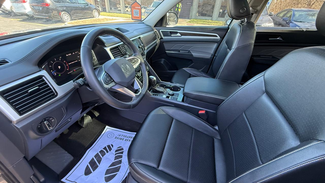 Volkswagen Atlas V6 SE w/Technology 4MOTION 2023