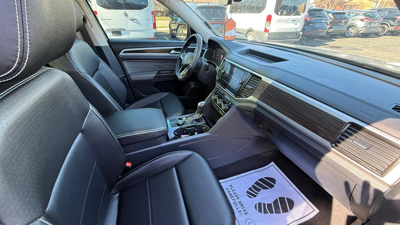 Volkswagen Atlas V6 SE w/Technology 4MOTION 2023