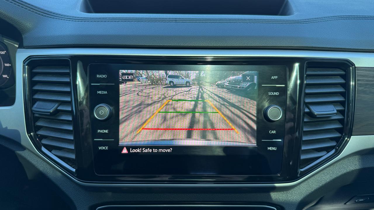 Volkswagen Atlas V6 SE w/Technology 4MOTION 2023