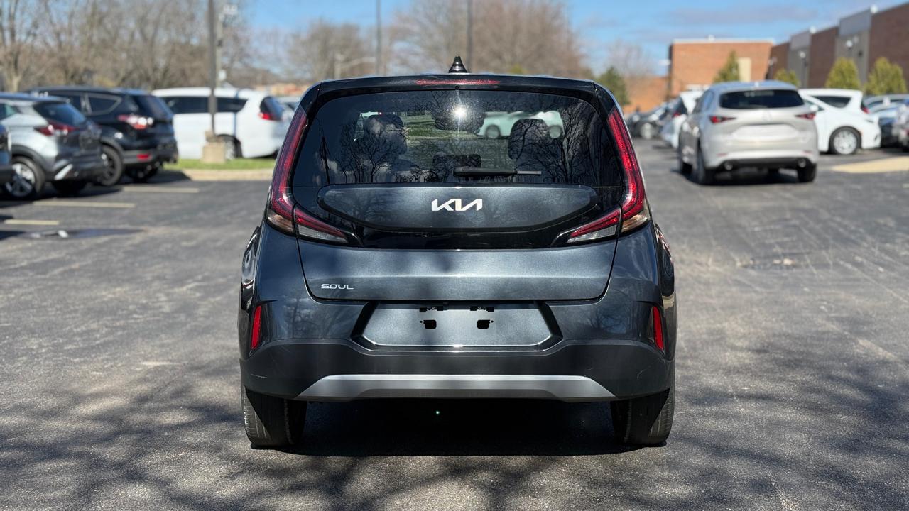 Kia Soul LX CVT 2024