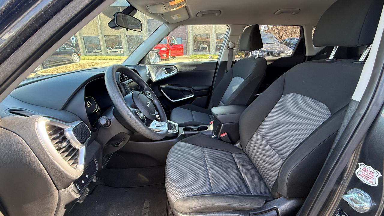 Kia Soul LX CVT 2024