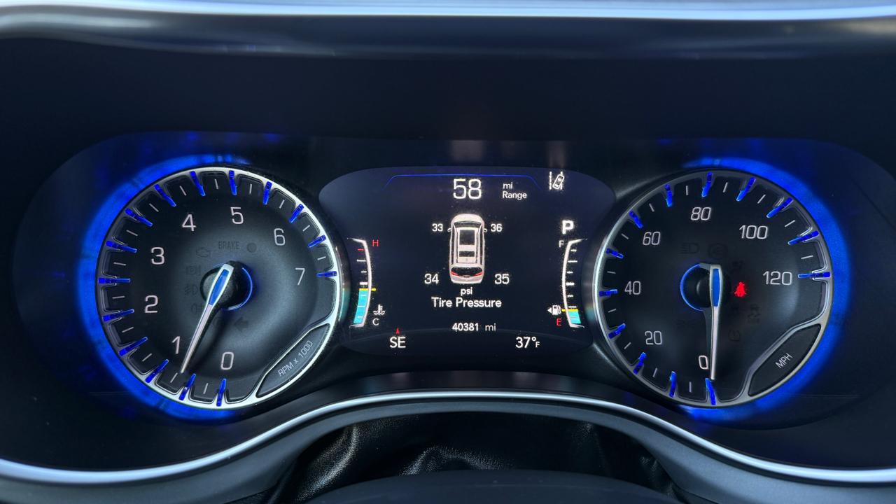 Chrysler Pacifica Limited 2025