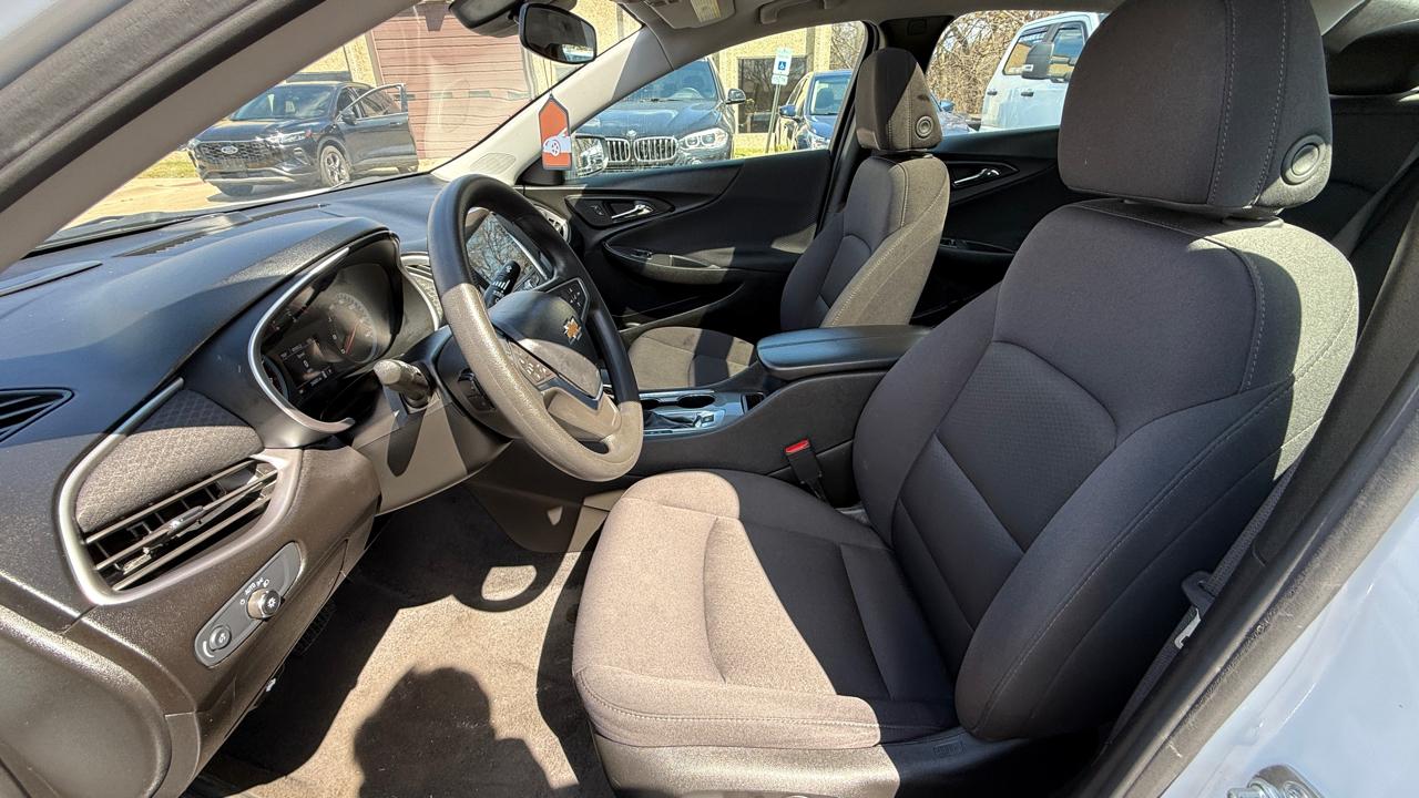 Chevrolet Malibu 1LT 2024