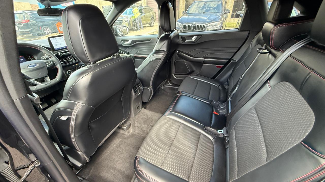 Ford Escape ST-Line AWD 2025