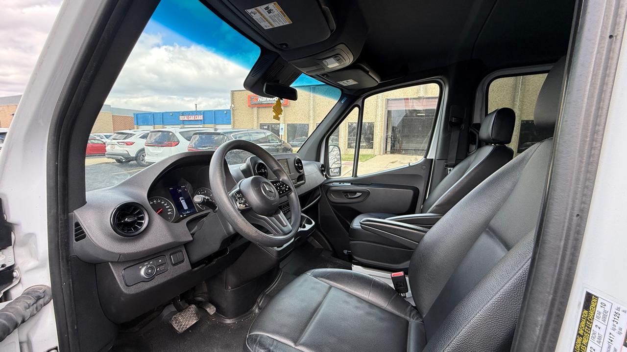 Mercedes-Benz Sprinter 2500 144-in. WB 2023
