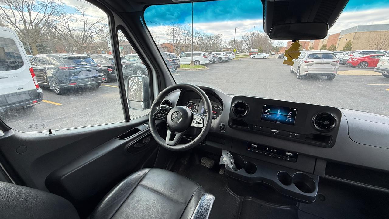 Mercedes-Benz Sprinter 2500 144-in. WB 2023