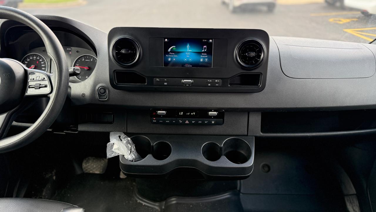 Mercedes-Benz Sprinter 2500 144-in. WB 2023