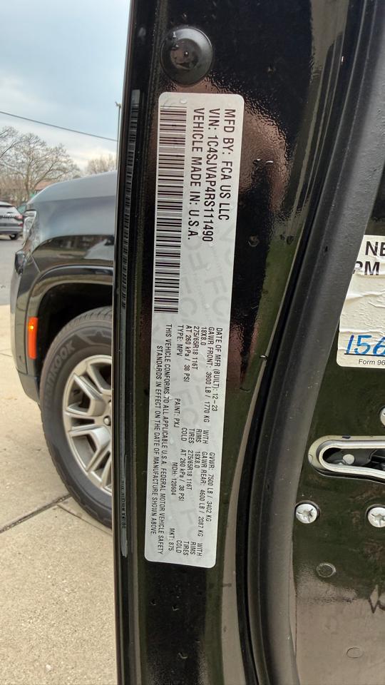 Jeep Wagoneer Base 4WD 2024