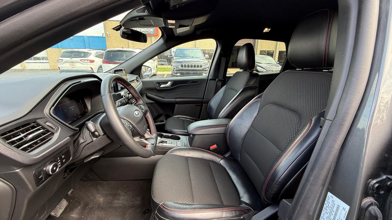 Ford Escape ST-Line Select AWD 2025