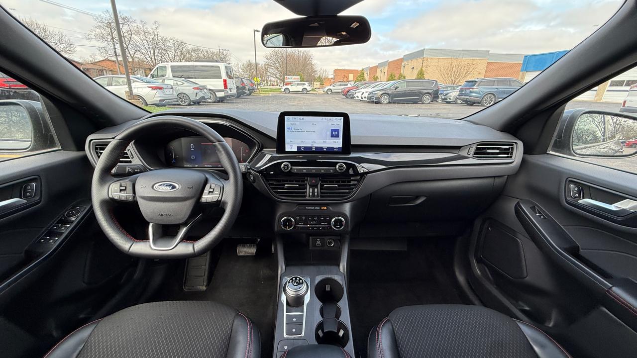 Ford Escape ST-Line Select AWD 2025
