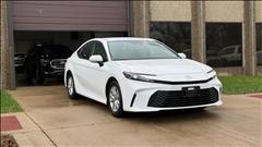 2025 Toyota Camry Hybrid 