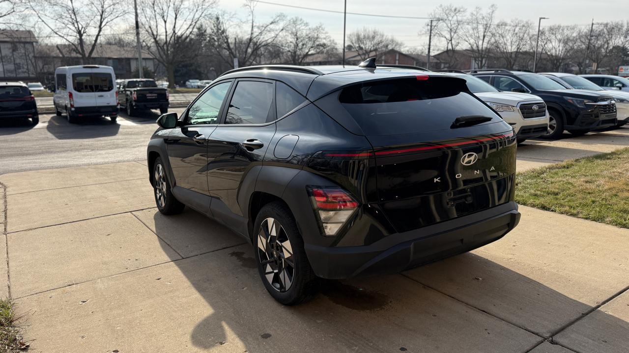 Hyundai Kona SEL 2025