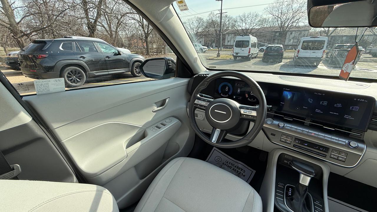 Hyundai Kona SEL 2025