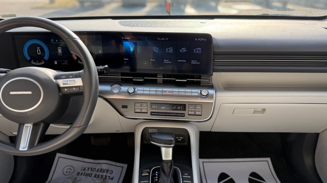 Hyundai Kona SEL 2025