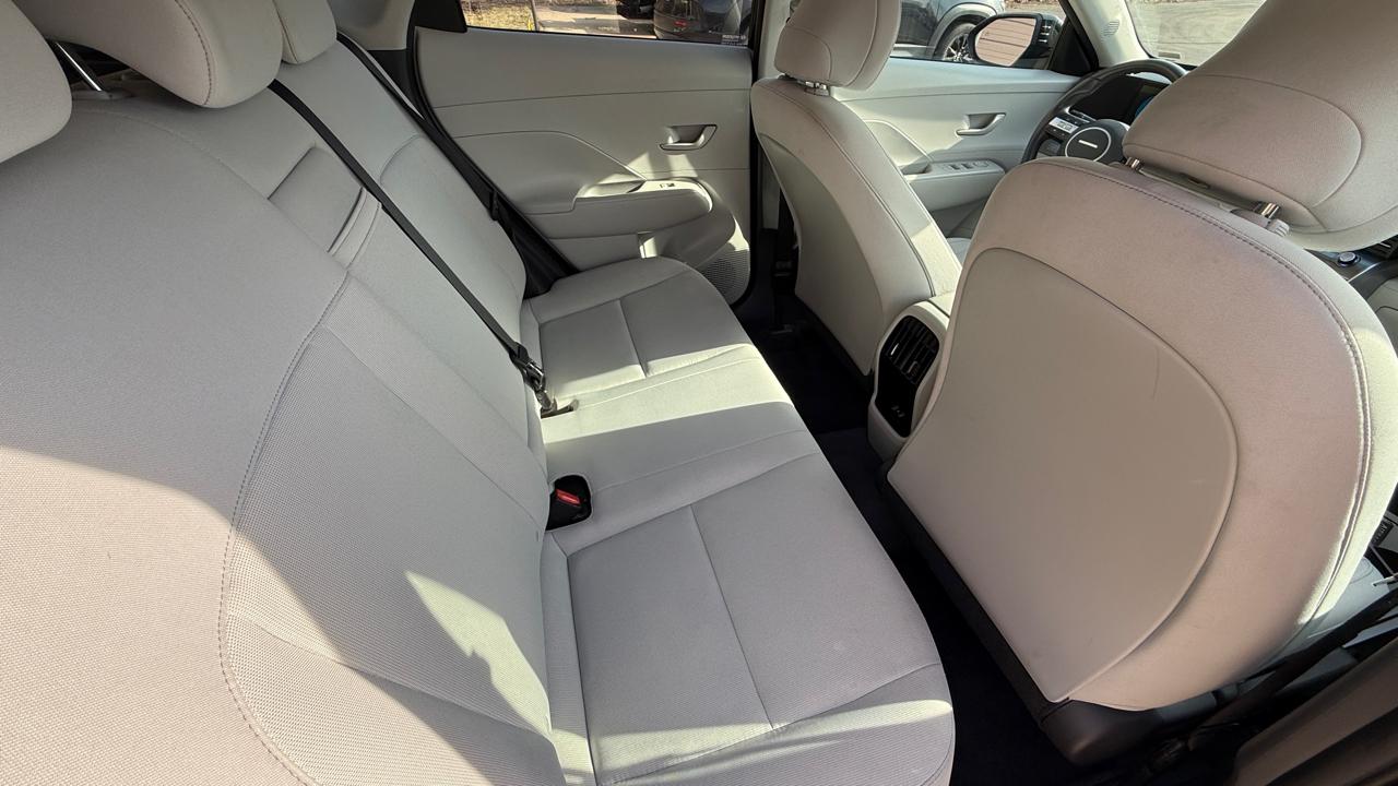 Hyundai Kona SEL 2025