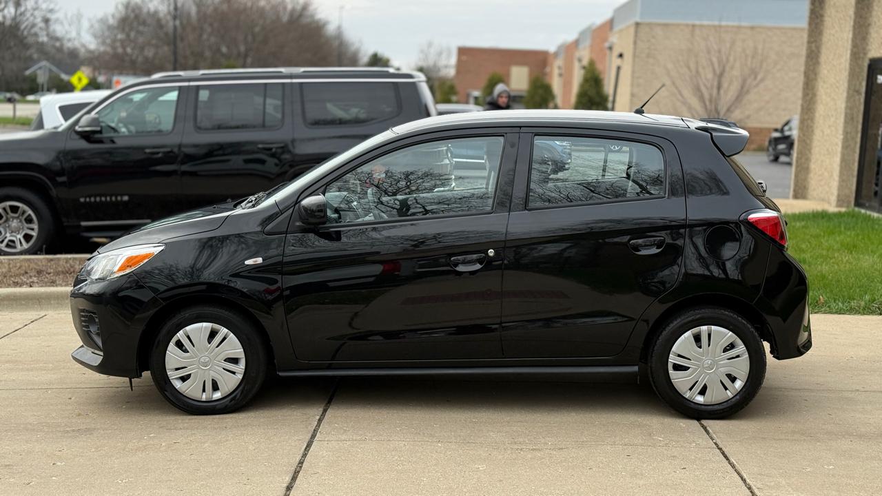 Mitsubishi Mirage ES CVT 2024