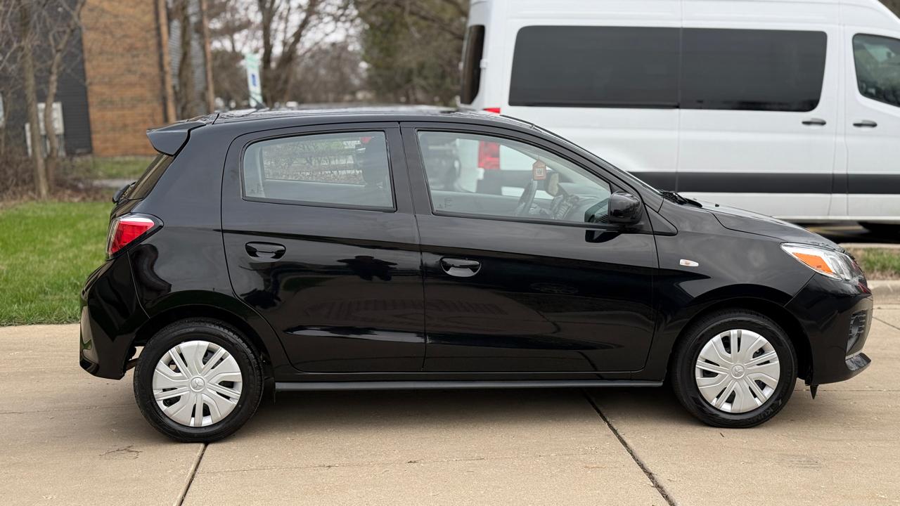 Mitsubishi Mirage ES CVT 2024