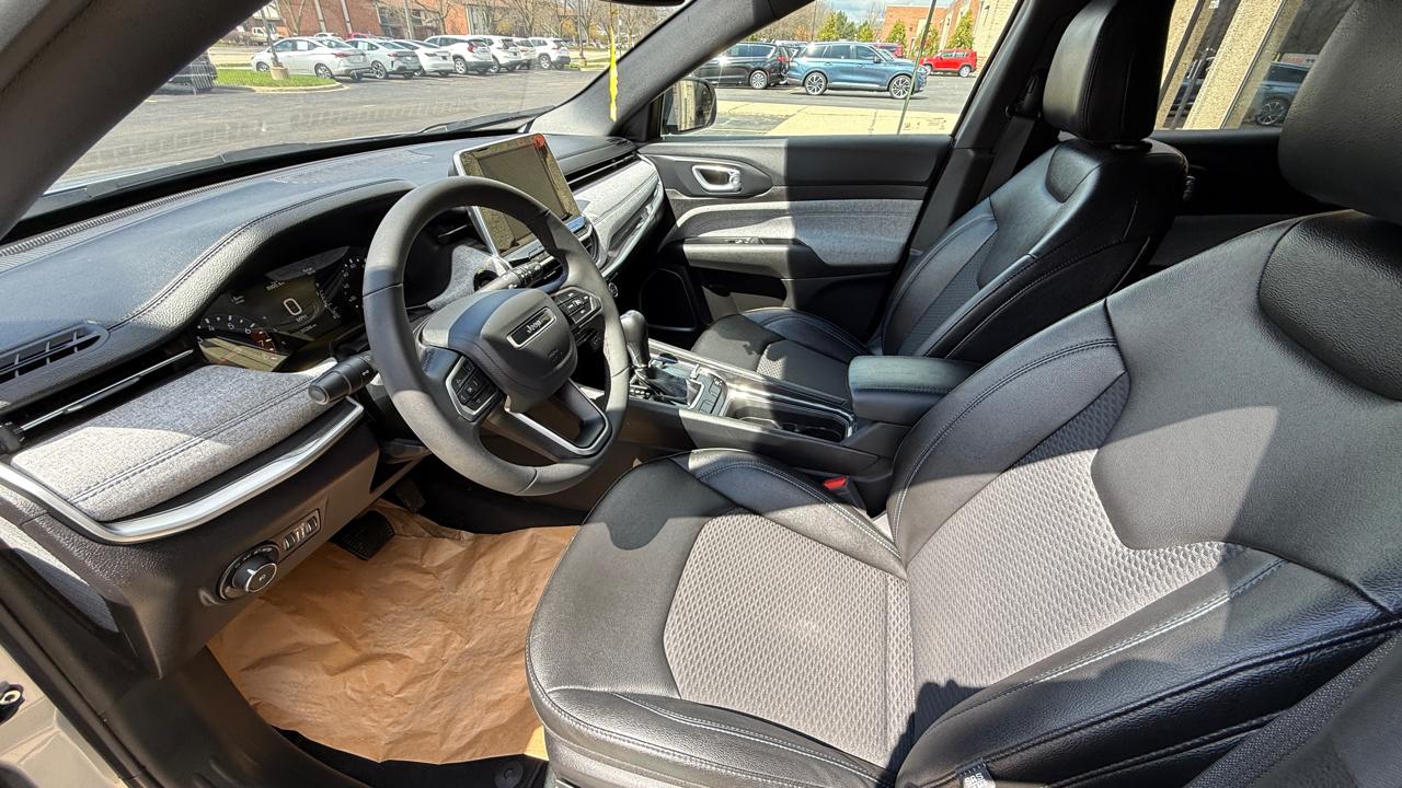 Jeep Compass Latitude 2025