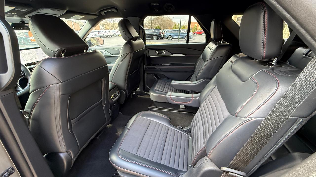 Ford Explorer ST-Line AWD 2025
