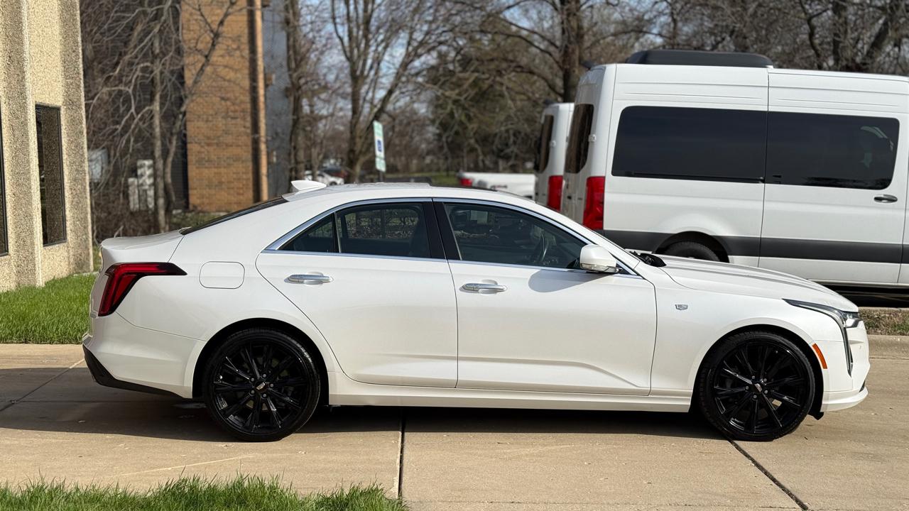 Cadillac CT4 Premium Luxury 2021