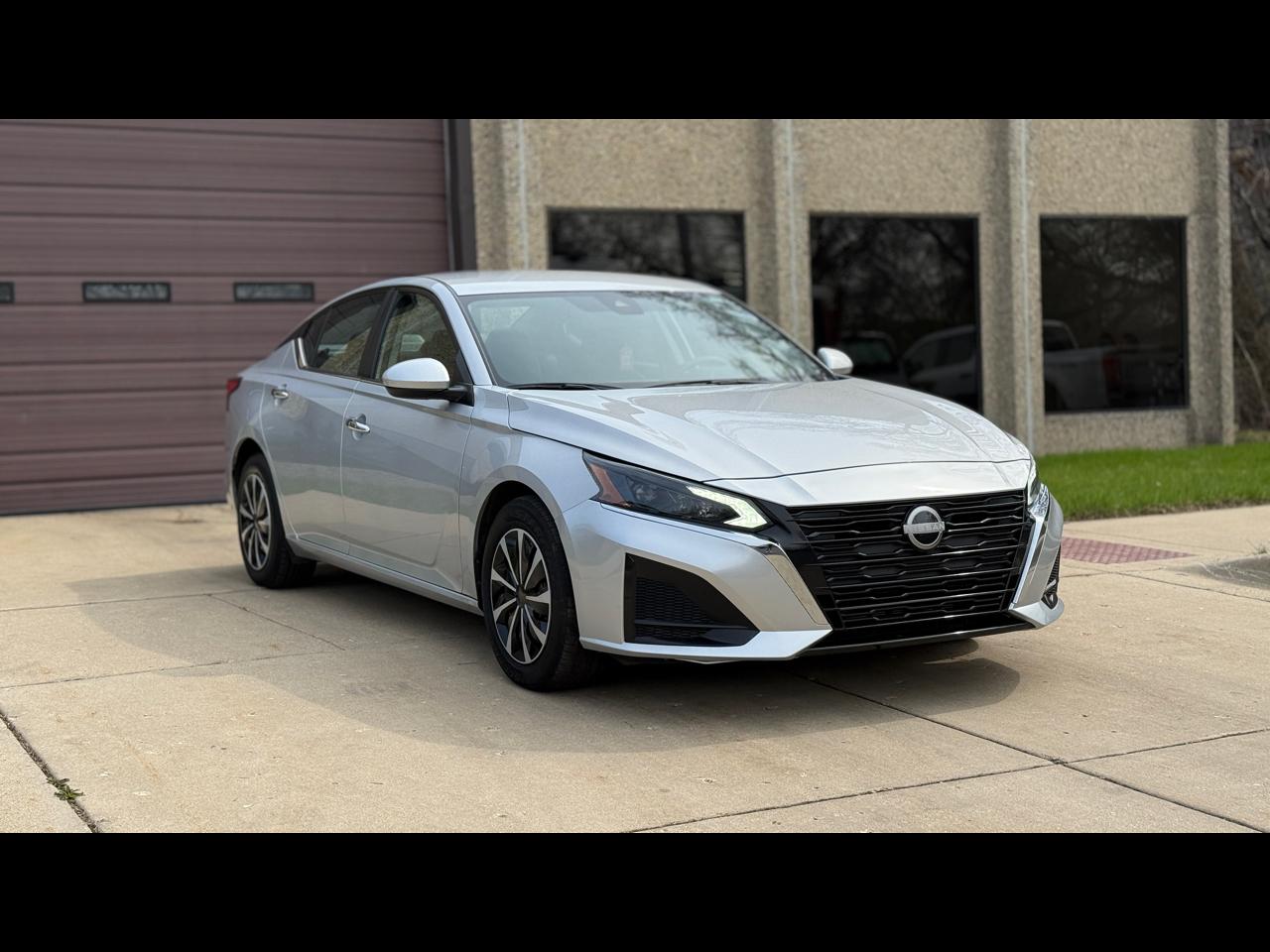 Nissan Altima 2.5 S 2023