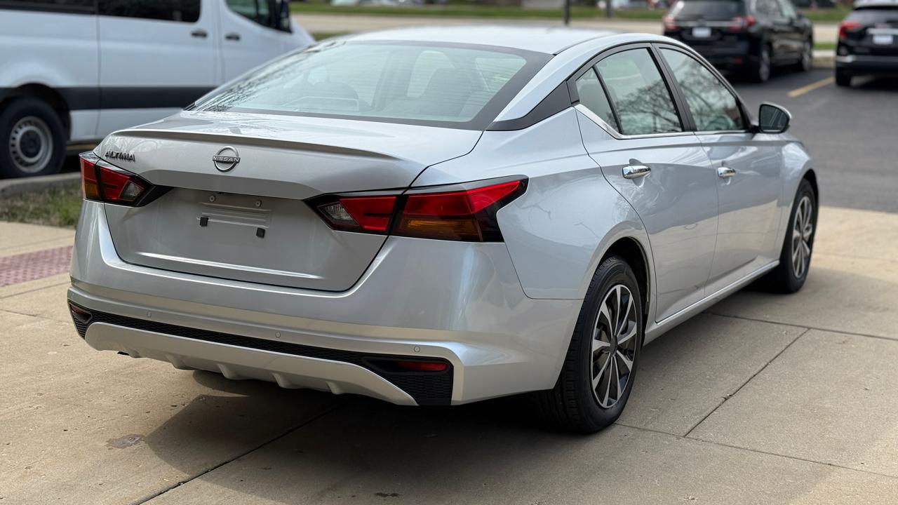 Nissan Altima 2.5 S 2023