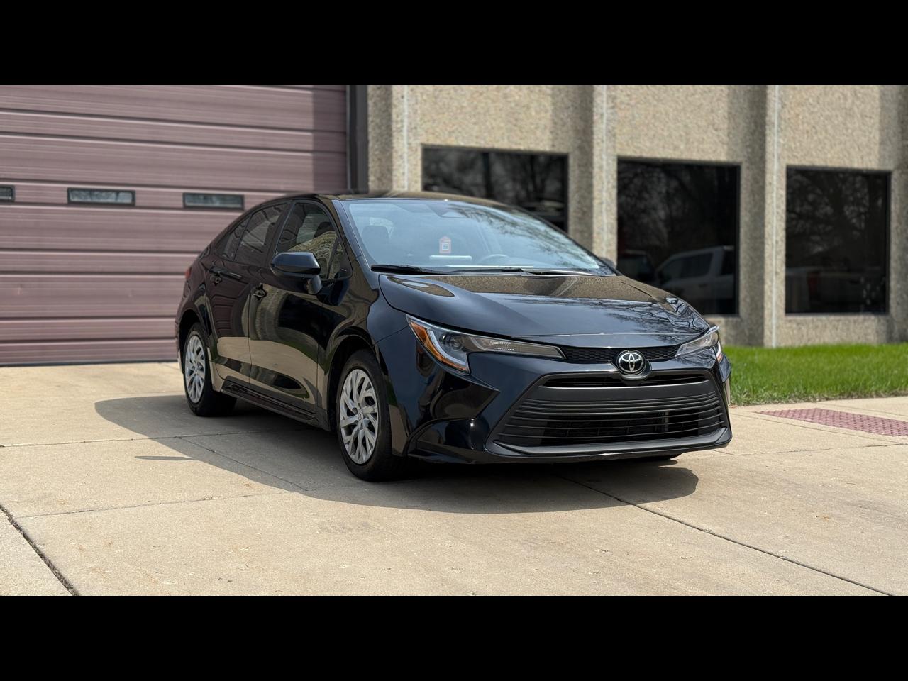 Toyota Corolla LE 2024